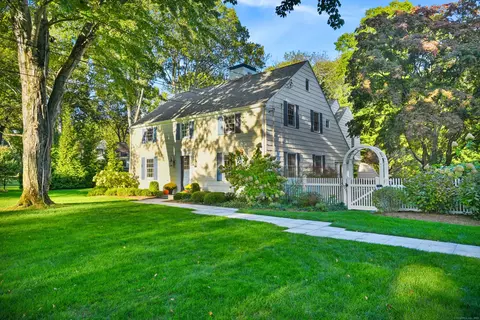 26 Birch Rd, Darien, CT 06820