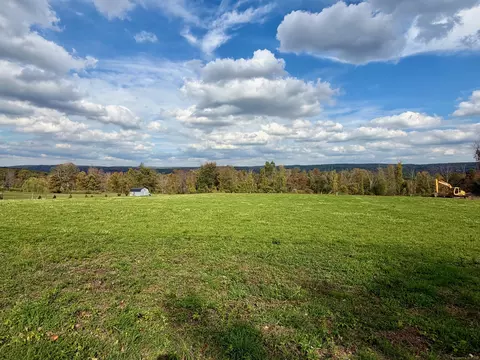 Hill Road, Harwinton, CT 06791