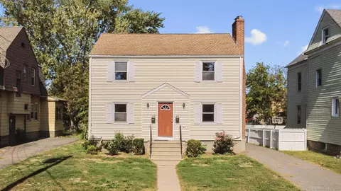 26 Victoria Rd, Hartford, CT 06114