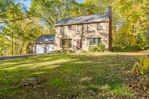 92 Pepperidge Rd, Portland, CT 06480