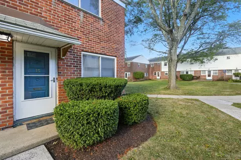 51 Park Ave #3-15, Danbury, CT 06811