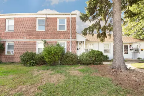 691 Canaan Rd, Stratford, CT 06614