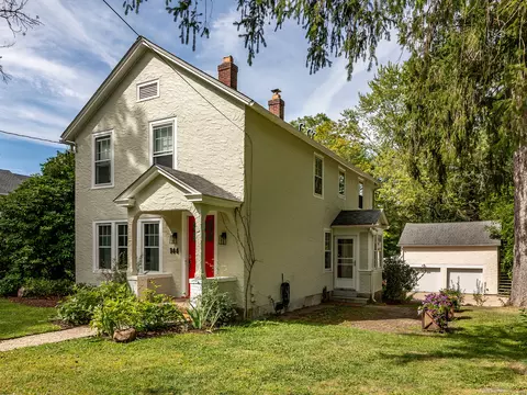 144 Meadow St, Litchfield, CT 06759