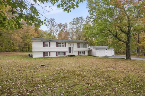 1343 Diamond Hill Rd, Cheshire, CT 06410