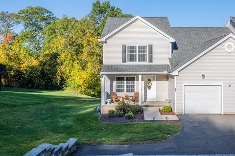 30 Cortland Way #30, Southington, CT 06489