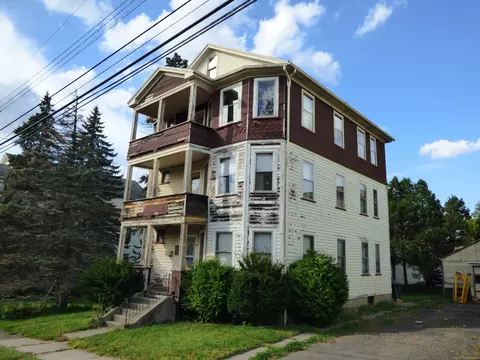 19 Hayes St, New Britain, CT 06053