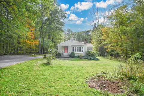 454 Merrow Rd, Tolland, CT 06084