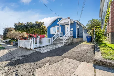 119 Madison Ter, Bridgeport, CT 06606