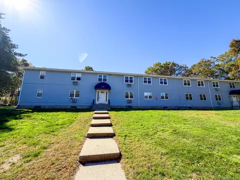 113 Horse Pond Rd #B, Salem, CT 06420