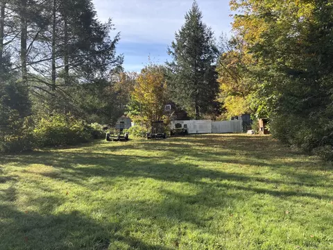 1405 New Haven Rd, Naugatuck, CT 06770