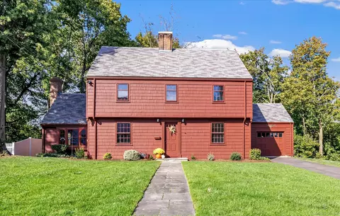 58 Academy Hill Ter, Stratford, CT 06615