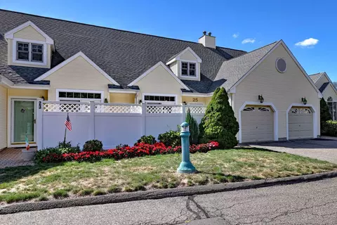 25 Southwick Ct N #25, Milford, CT 06461