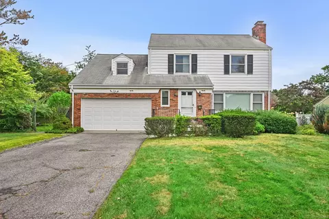 1814 Shippan Ave, Stamford, CT 06902