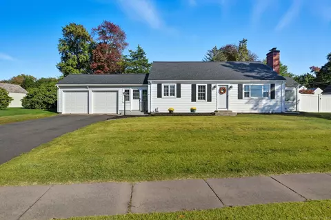243 Pearl St # B, Enfield, CT 06082