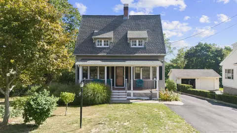 58 Spruce St, Meriden, CT 06451
