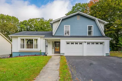 124 Williamson Dr, Waterbury, CT 06710