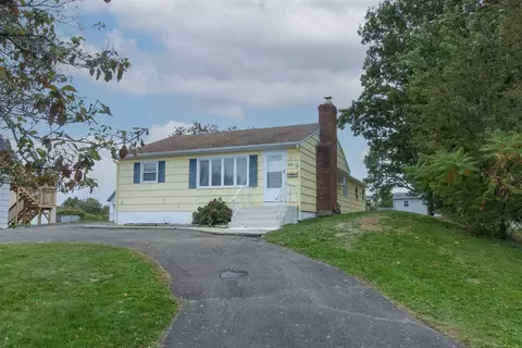 100 S End Rd, New Haven, CT 06512