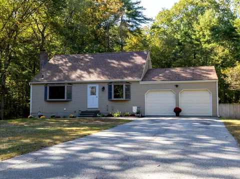 48 Quailcrest Rd, East Lyme, CT 06333