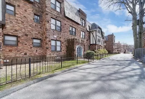 16-20 Townley St #G3, Hartford, CT 06154
