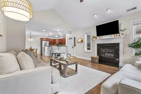 95 S Ridge Ln #E202, Berlin, CT 06037