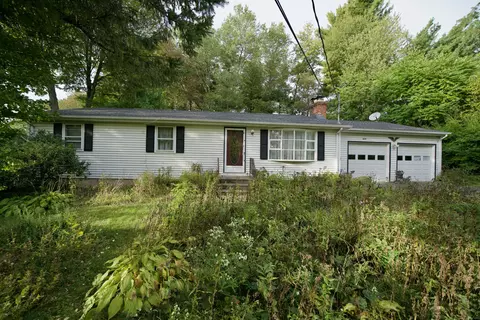 429 Redstone Hill Rd, Bristol, CT 06010