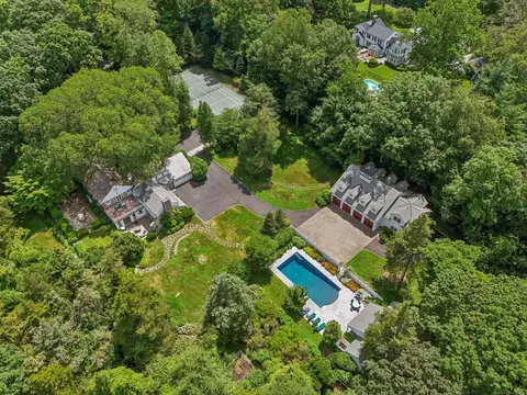 114 Ferris Hill Rd, New Canaan, CT 06840