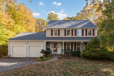 60 Winterhill Rd, Madison, CT 06443