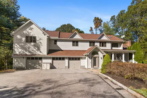 38 John Paul Ln, Coventry, CT 06238