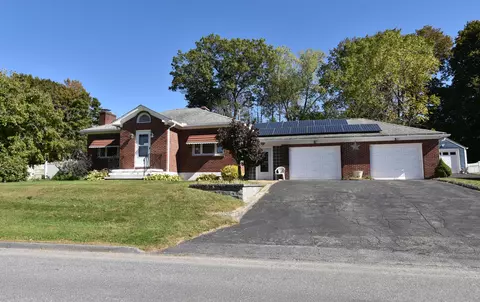 55 Barton St, Torrington, CT 06790