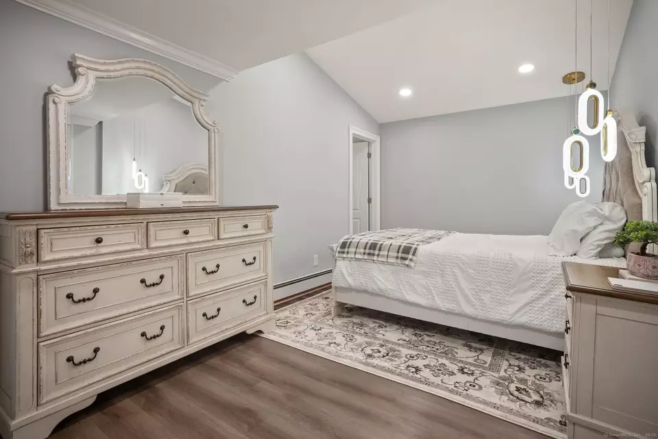 Bedroom - 48 Suffolk Dr, East Hartford, CT 06118 photo 3 of 7