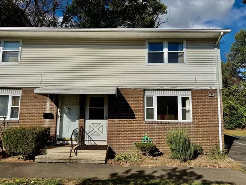 466 Middletown Ave #29, New Haven, CT 06513