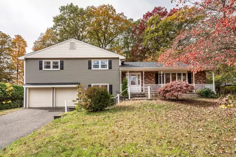 265 Back Ln, Newington, CT 06111