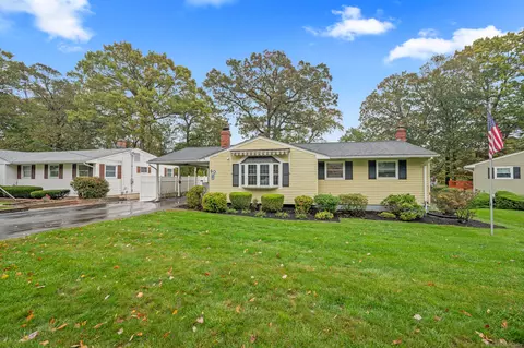 90 Christine Dr, East Hartford, CT 06108