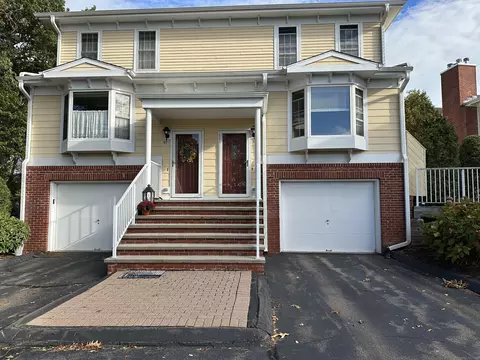 11 Saint John St #G8, North Haven, CT 06473
