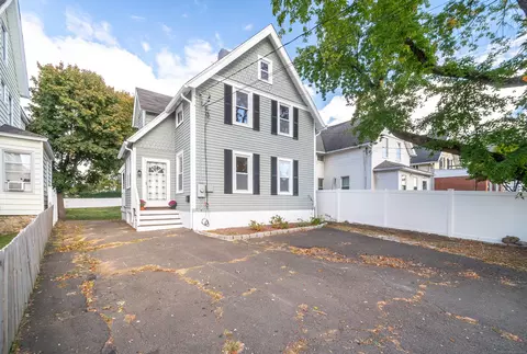 78 Warren St, Stamford, CT 06902
