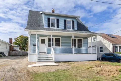 123 Klondike St, Stratford, CT 06614