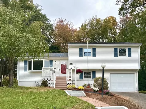 15 Ahern Dr, South Windsor, CT 06074