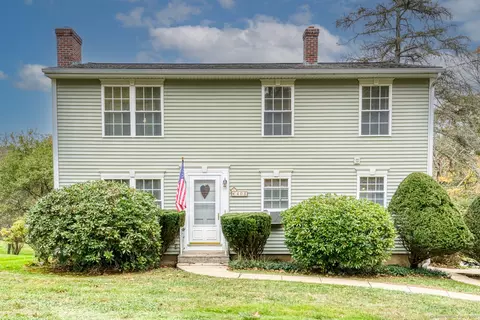 408 Storrs Rd, Mansfield, CT 06250