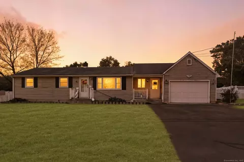 8 Gary Dr, Enfield, CT 06082
