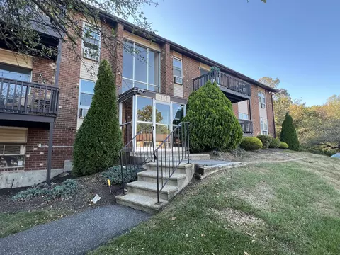 43 Balance Rock Rd #9, Seymour, CT 06483