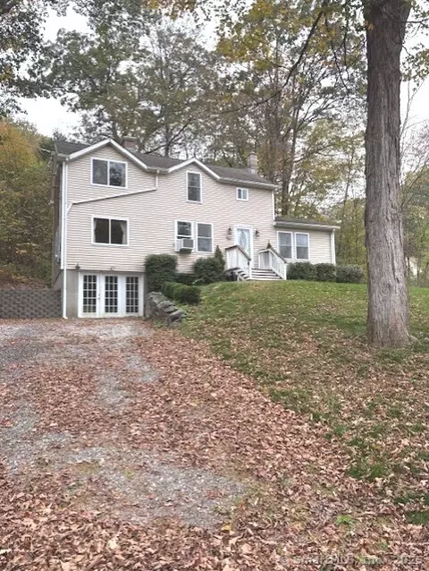73 Norfolk Rd, Winchester, CT 06098