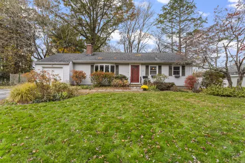 107 Orchard Ln, Watertown, CT 06795