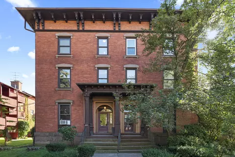 237 Farmington Ave #B, Hartford, CT 06105