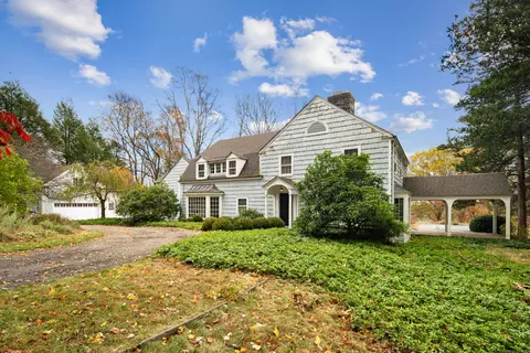 331 Dans Hwy, New Canaan, CT 06840