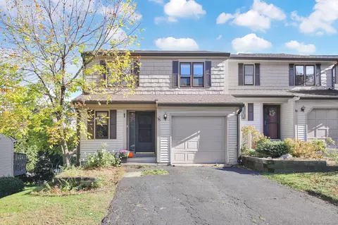 35 Tinsmith Xing #35, Wethersfield, CT 06109