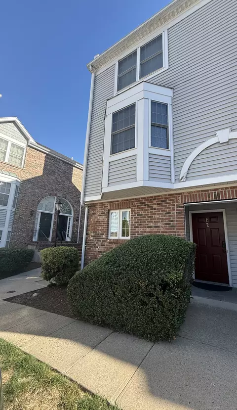 2612 North Ave #E2, Bridgeport, CT 06604