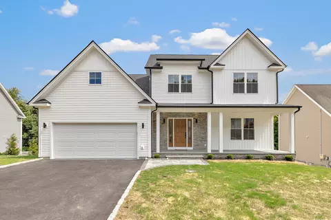 33 Larovera Ter, Ansonia, CT 06401