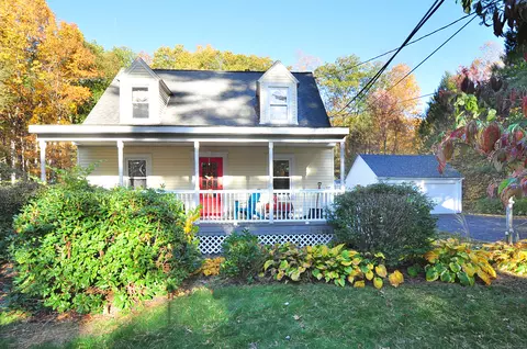 54 Secret Lake Rd, Canton, CT 06019
