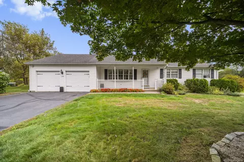 1492 Poquonock Ave, Windsor, CT 06095
