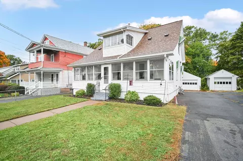41 Delmont St, Manchester, CT 06042